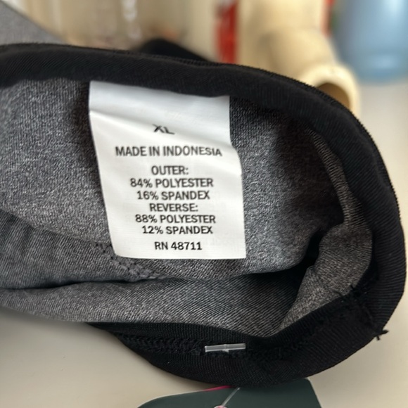 MTA Sport Reversible Bra NWT - Picture 7 of 7